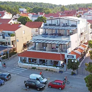 3* Hotel Delfin